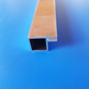 Hliníkový jokel 20x20x1,5mm s dvoma krídielkami