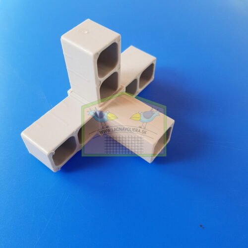 Plastová spojka krížová na spájanie profilov 25x25x2mm.Ideálny spôsob spájania profilov bez zvárania,pri dosiahnutí dokonalej pevnosti a vzhladu.