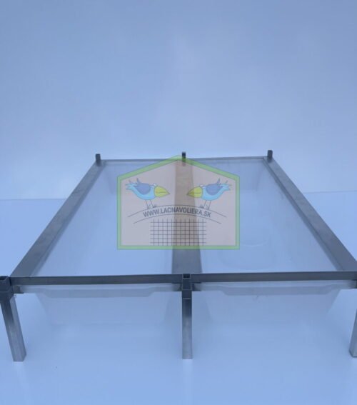 Regálový Tera systém na chov hadov, jašteríc, plazov a potravy pre teráriové zvieratá Rozmer jedného poschodia pre dva boxy: v 175 x š 960 x h 890 mm Rozmer boxov: v 135 x š 440 x h 845 mm &nbsp; &nbsp;