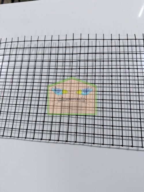 Pletivo Esafort sa vyznačuje veľkou presnosťou a kvalitou ktorá sa prejaví svojím vzhľadom a rovnomernosťou oka. Pletivo je 3krát zinkované po zvarení...