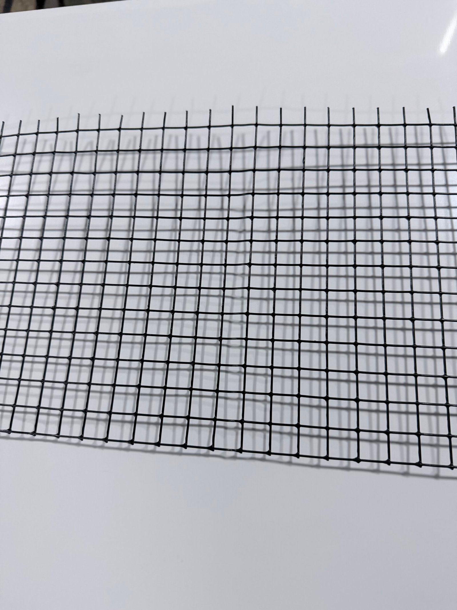 Esafort pletivo čierne 16x16x1,20mm (1m)